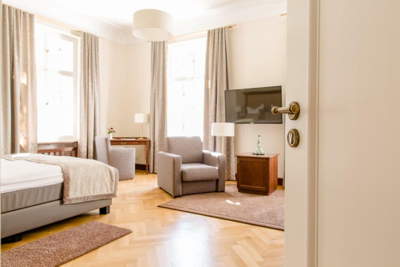 Hotel Villa Altenburg Pößneck Exteriér fotografie